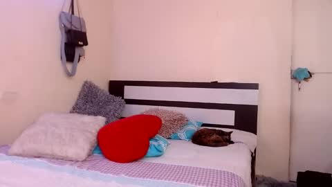 Snapshot of chikandela chatting on November 24, 9:14 pm Valentina online show from November 24, 9:14 pm