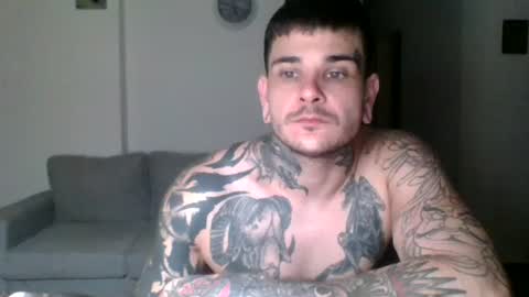 Snapshot of chikoink43 chatting on March 2, 8:48 am chikoink43 online show from March 2, 8:48 am