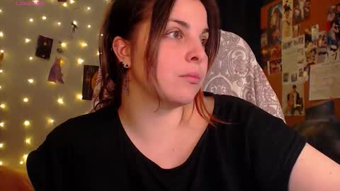 Snapshot of chill_saya chatting on October 3, 4:20 am Saya online show from October 3, 4:20 am