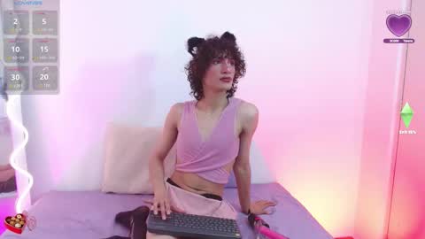 chipi_tay online show from November 5, 7:25 pm