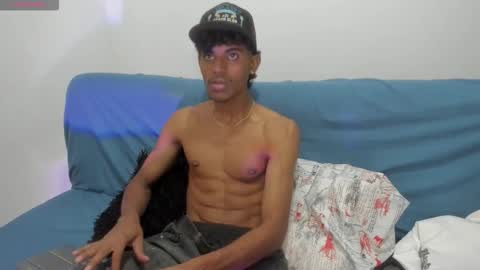 Chirstopher online show from December 4, 3:21 pm