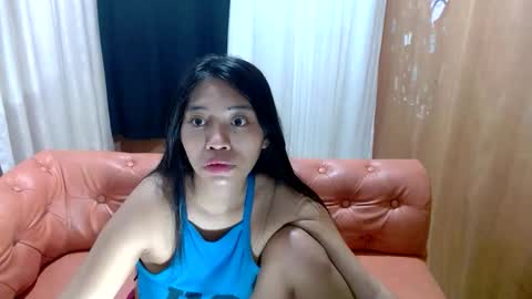 chloe and harlot online show from November 16, 3:23 am