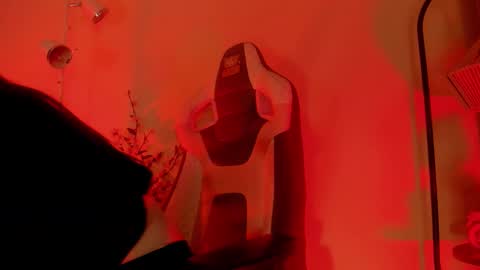 CLOE  online show from February 14, 3:03 am