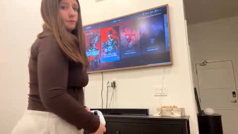 Snapshot of chloejaxxx chatting on October 25, 12:51 am chloejaxxx online show from October 25, 12:51 am