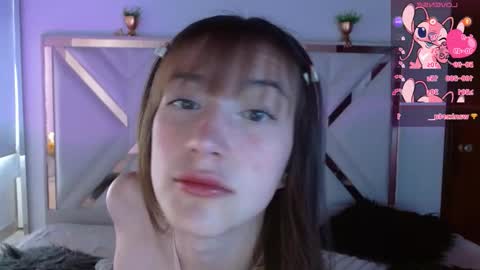 Chloe online show from December 16, 3:17 pm