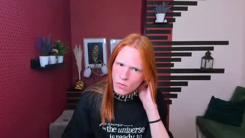 Snapshot of chloevalentinee chatting on September 24, 9:12 am Chloe online show from September 24, 9:12 am