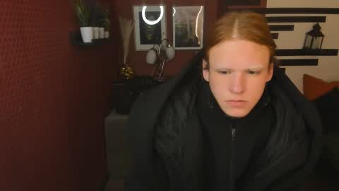 Snapshot of chloevalentinee chatting on November 26, 11:00 am Chloe online show from November 26, 11:00 am