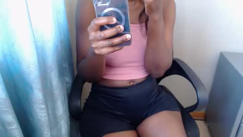 Snapshot of choccoa chatting on September 17, 6:26 am Daisy online show from September 17, 6:26 am