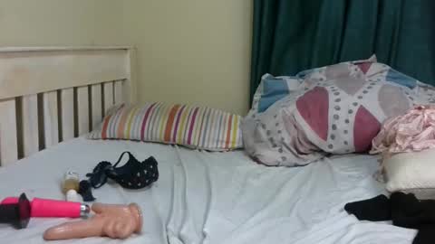 chocolate_candiee online show from November 15, 11:32 pm