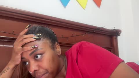 Snapshot of chocolatecakequeen chatting on November 8, 4:40 pm ChocolateCakeQueen online show from November 8, 4:40 pm