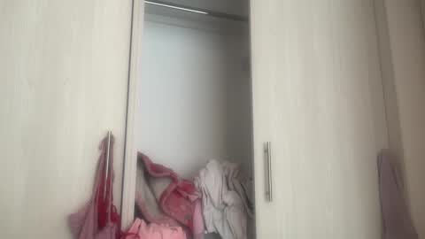 Snapshot of chocolatecakequeen chatting on December 18, 7:09 pm ChocolateCakeQueen online show from December 18, 7:09 pm