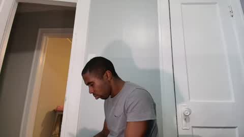 Snapshot of chocolatedolla chatting on December 25, 12:16 am chocolatedolla online show from December 25, 12:16 am