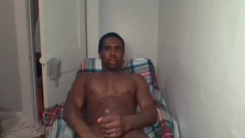 Snapshot of chocolatedolla chatting on March 1, 1:22 am chocolatedolla online show from March 1, 1:22 am