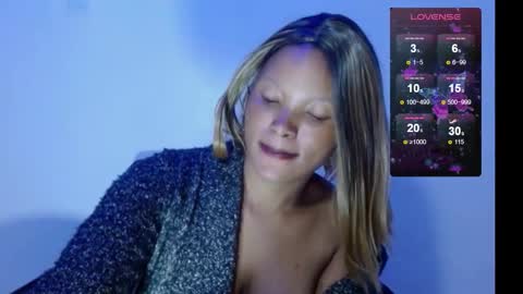 chocolatemilkebony online show from January 22, 8:40 am