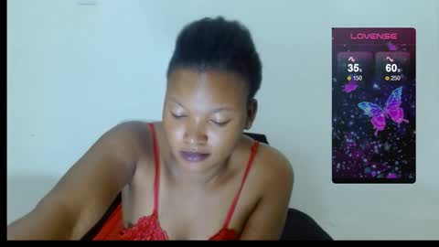 chocolatemilkebony online show from September 15, 10:04 am