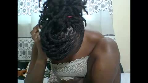 Snapshot of chocolateskin4 chatting on October 7, 11:18 am JANE online show from October 7, 11:18 am