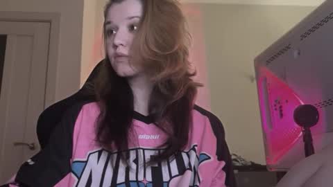 Lissa online show from February 15, 10:28 pm