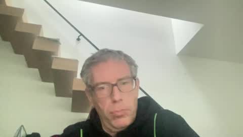 Snapshot of choupipat1 chatting on February 27, 8:06 am choupipat1 online show from February 27, 8:06 am