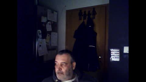 Snapshot of chris250268 chatting on December 23, 7:06 am Chris online show from December 23, 7:06 am