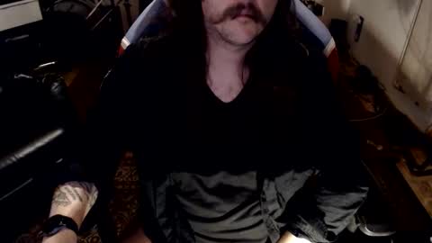 Chris online show from April 9, 1:49 pm