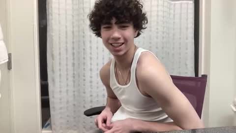 chris_baker1 online show from March 23, 4:05 am