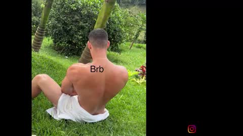 Snapshot of chris_blake__ chatting on October 6, 6:27 pm Chris B online show from October 6, 6:27 pm