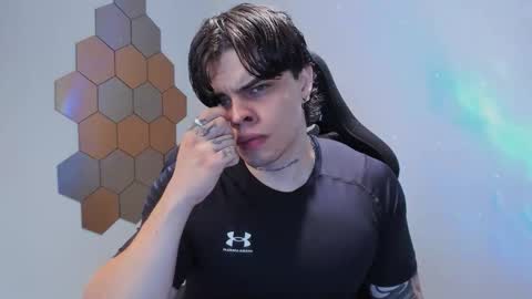 Chris Cooper Independent model online show from November 27, 2:02 am