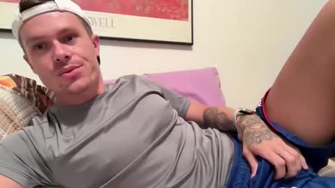 chris_love47 online show from October 13, 6:08 pm