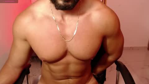 cris         Twitter magnum101010 insta magnumc20 online show from May 19, 1:56 am