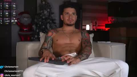 chris_morton online show from December 19, 2:29 am