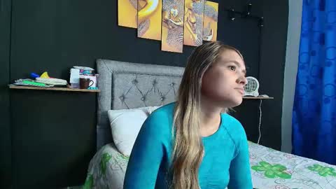 Snapshot of chris_sharon2023 chatting on October 24, 8:05 pm Yarixa online show from October 24, 8:05 pm