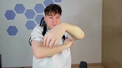 Chris Tyson online show from January 8, 6:31 pm