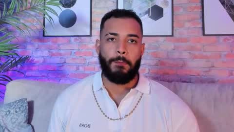 Chris Varden online show from December 18, 6:36 pm