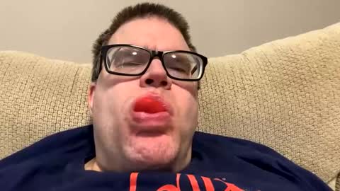 Chris online show from January 16, 4:33 pm