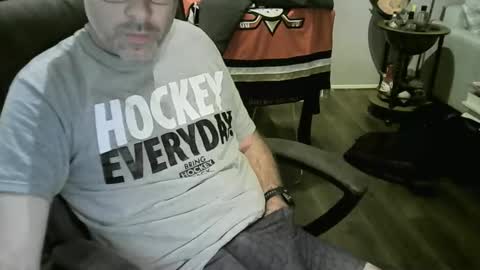 Snapshot of chrisprngr chatting on October 24, 9:06 am chrisprngr online show from October 24, 9:06 am