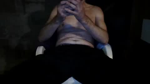 chrisqsqs2 online show from November 14, 3:38 am