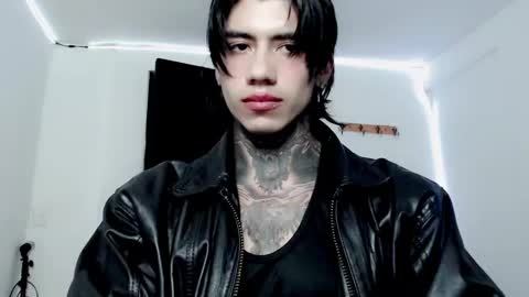 CHRIS  INDEPENT MODEL online show from January 27, 10:06 pm