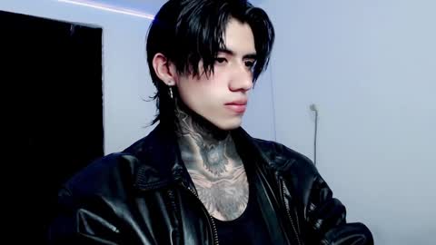 CHRIS  INDEPENT MODEL online show from February 17, 10:58 pm