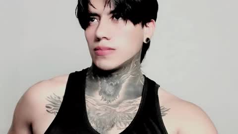 CHRIS  INDEPENT MODEL online show from January 16, 1:53 am