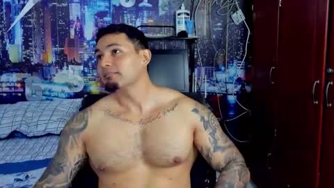 Chriss Stewart online show from February 7, 3:32 am