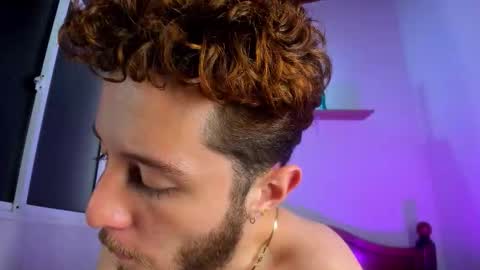 Snapshot of chrisstianford chatting on November 18, 7:02 am Hi dont forguet to follow me online show from November 18, 7:02 am