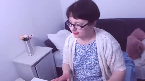 Snapshot of christarose chatting on January 9, 10:31 pm Christa online show from January 9, 10:31 pm