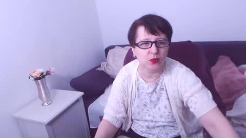 Snapshot of christarose chatting on January 21, 6:43 am Christa online show from January 21, 6:43 am