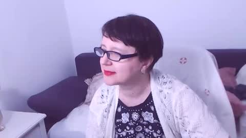 Snapshot of christarose chatting on January 25, 3:19 am Christa online show from January 25, 3:19 am