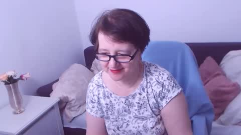 Snapshot of christarose chatting on February 2, 2:48 am Christa online show from February 2, 2:48 am