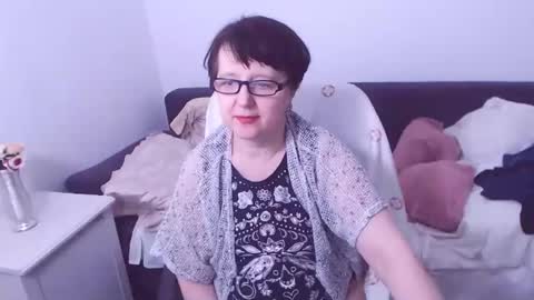 Snapshot of christarose chatting on February 15, 5:41 am Christa online show from February 15, 5:41 am