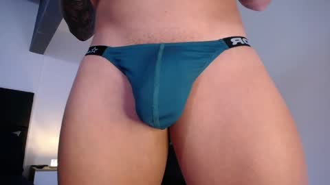 Snapshot of christianvalenzia chatting on January 5, 1:58 pm Christian online show from January 5, 1:58 pm