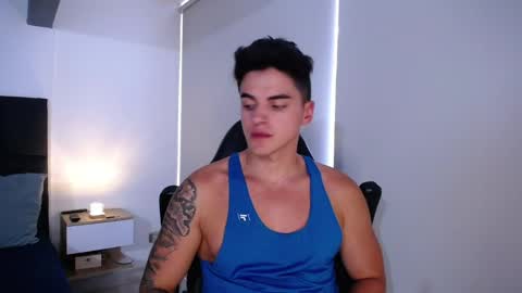 Snapshot of christianvalenzia chatting on January 6, 4:34 pm Christian online show from January 6, 4:34 pm