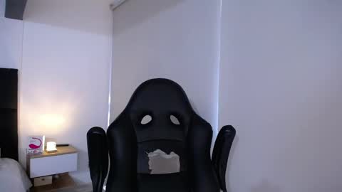 Snapshot of christianvalenzia chatting on January 30, 12:37 pm Christian online show from January 30, 12:37 pm