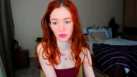 christinaconteeree online show from February 1, 10:03 am
